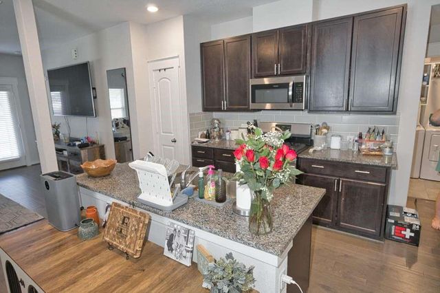 219 Lisa Marie Drive, Angleton, TX 77515