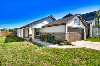 219 Lisa Marie Drive, Angleton, TX 77515