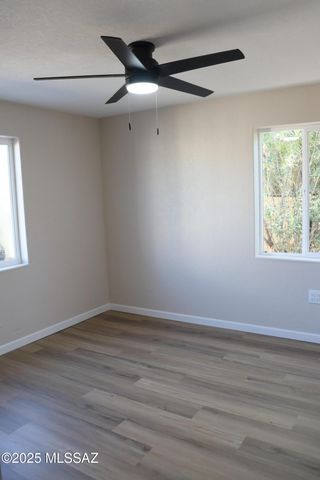 2601 E Eastland Street, Tucson, AZ 85716