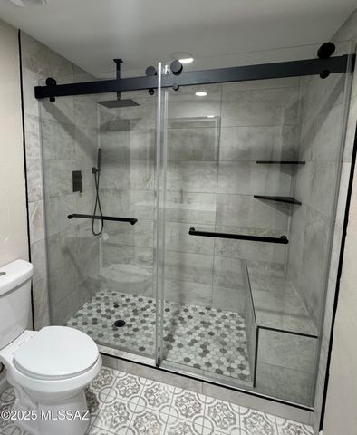 2601 E Eastland Street, Tucson, AZ 85716