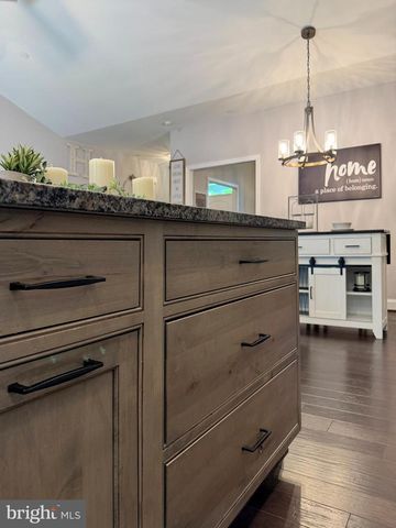 9347 STONESTREET RD, La Plata, MD 20646