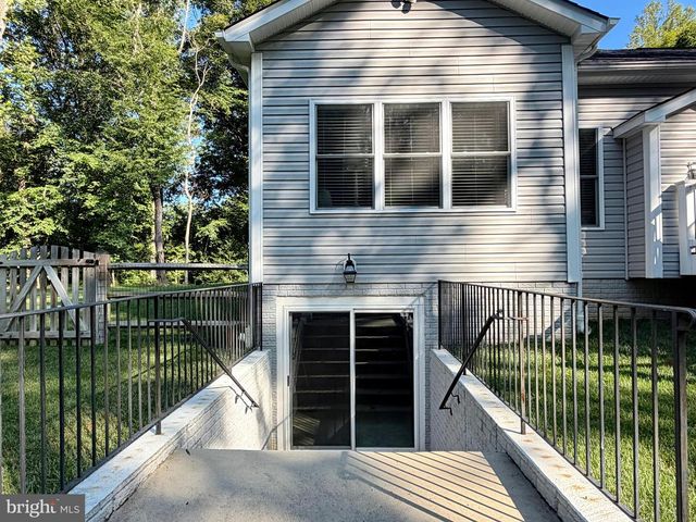 9347 STONESTREET RD, La Plata, MD 20646