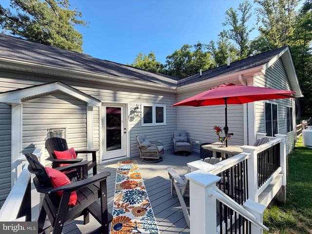 9347 STONESTREET RD, La Plata, MD 20646