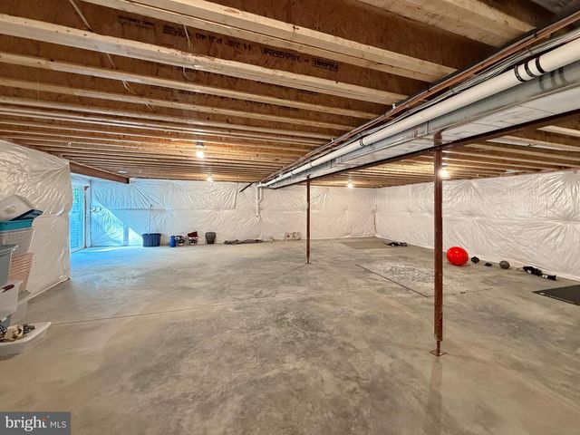 9347 STONESTREET RD, La Plata, MD 20646