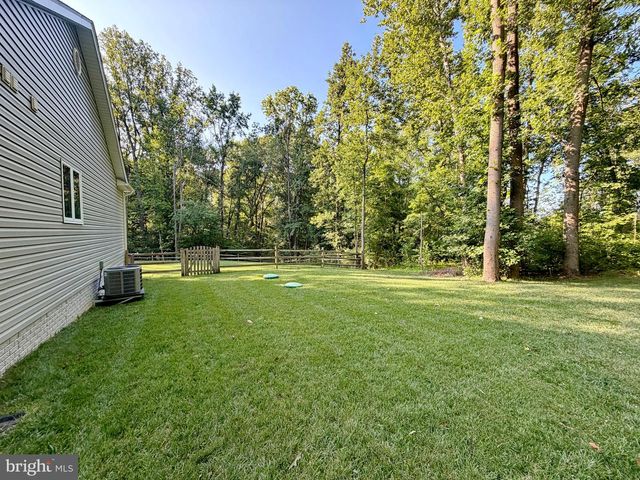 9347 STONESTREET RD, La Plata, MD 20646