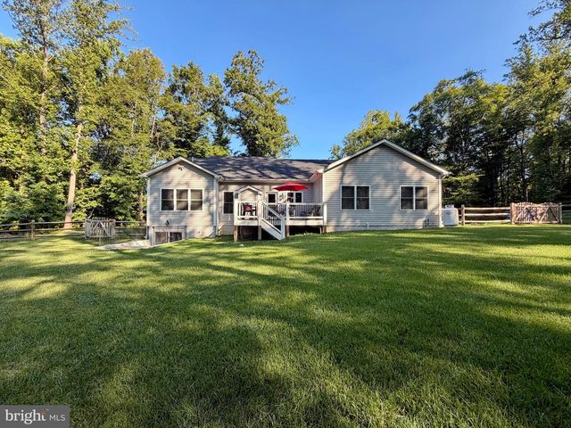9347 STONESTREET RD, La Plata, MD 20646