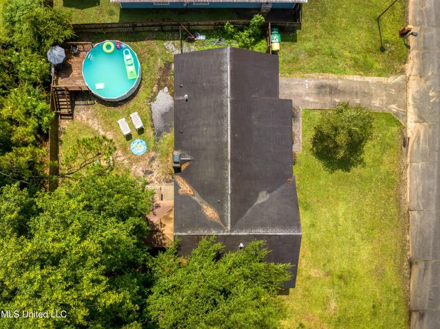 12513 W Canterbury Drive, Ocean Springs, MS 39564