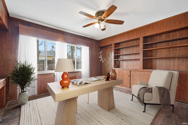 1401 N Elizabeth Avenue, Muncie, IN 47304