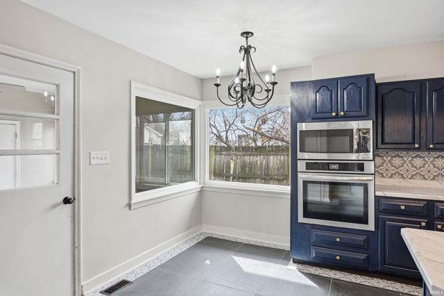 1401 N Elizabeth Avenue, Muncie, IN 47304