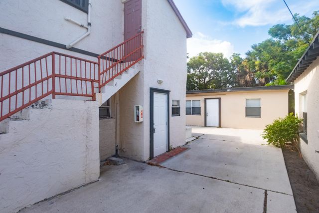 1104 22nd Street Unit 4, West Palm Beach, FL 33407