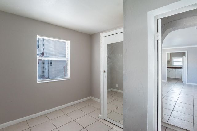 1104 22nd Street Unit 4, West Palm Beach, FL 33407