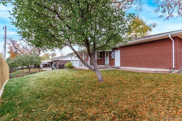 12097 W New Mexico Avenue, Lakewood, CO 80228