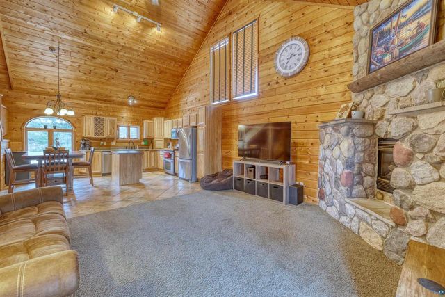 10745 N First Ave, Hayward, WI 54843