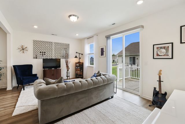 425 Multrees Pl, Smyrna, TN 37167