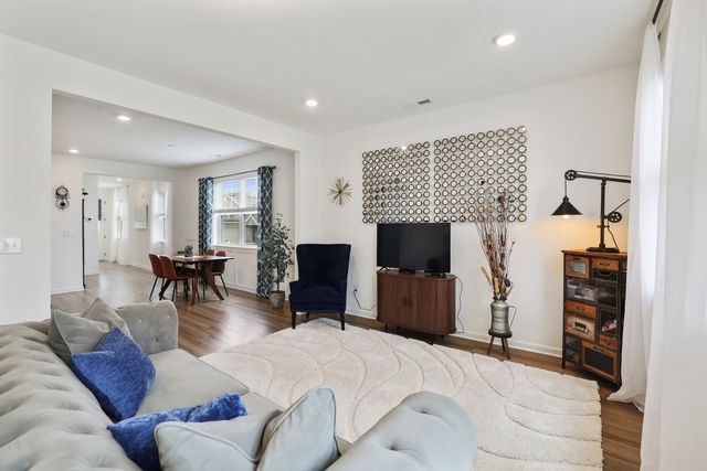 425 Multrees Pl, Smyrna, TN 37167