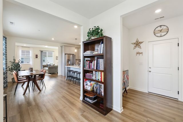 425 Multrees Pl, Smyrna, TN 37167