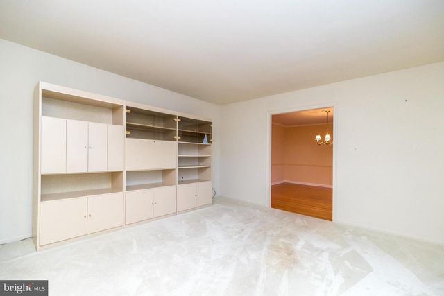 7 VERA LN, Conshohocken, PA 19428