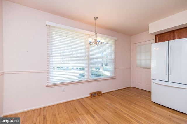 7 VERA LN, Conshohocken, PA 19428