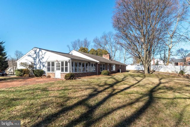 7 VERA LN, Conshohocken, PA 19428