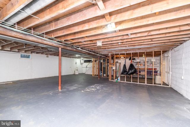 7 VERA LN, Conshohocken, PA 19428