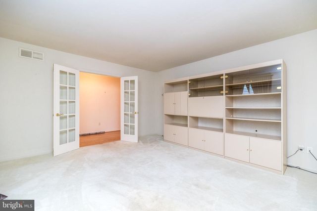 7 VERA LN, Conshohocken, PA 19428