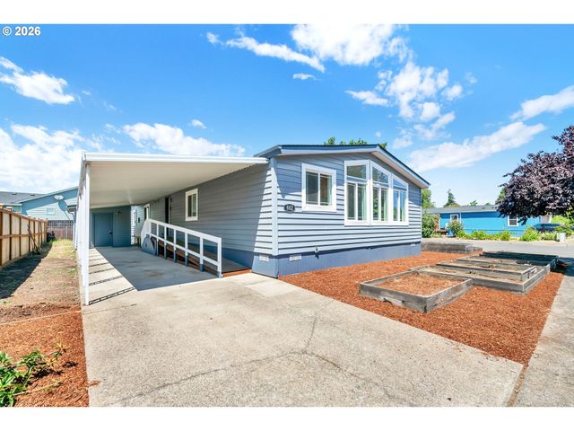 662 LOCHAVEN Ave, Springfield, OR 97477