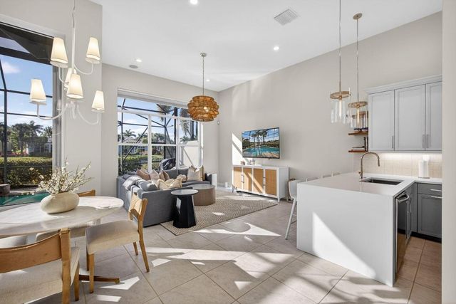 219 Andalusia Drive, Palm Beach Gardens, FL 33418