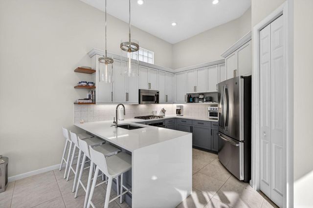 219 Andalusia Drive, Palm Beach Gardens, FL 33418