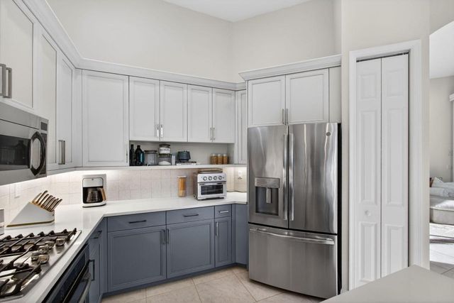 219 Andalusia Drive, Palm Beach Gardens, FL 33418