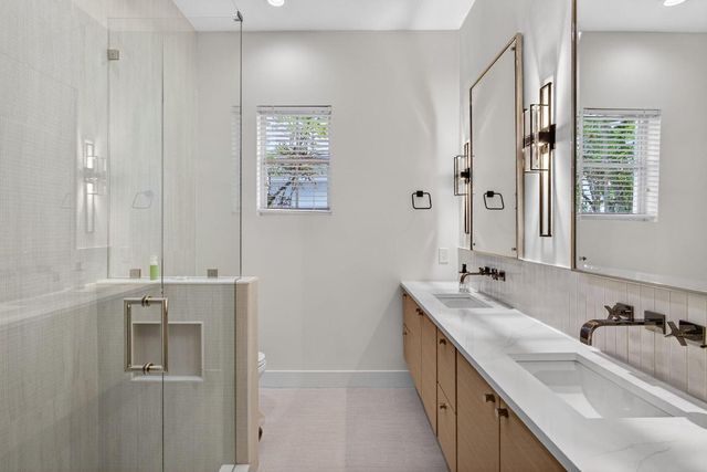 219 Andalusia Drive, Palm Beach Gardens, FL 33418