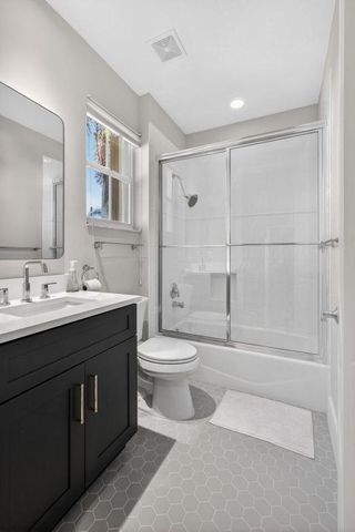 219 Andalusia Drive, Palm Beach Gardens, FL 33418