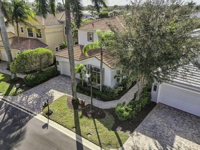 219 Andalusia Drive, Palm Beach Gardens, FL 33418