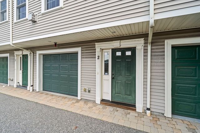 15 Bacon St 2, Waltham, MA 02451