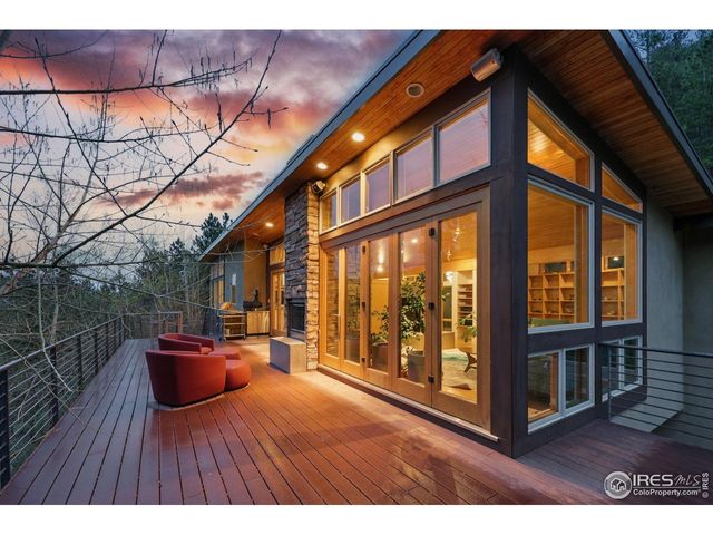 1127 Valley Ln, Boulder, CO 80302