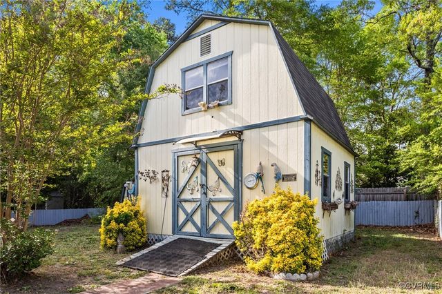 4232 Laurel Oak Rd, North Chesterfield, VA 23237