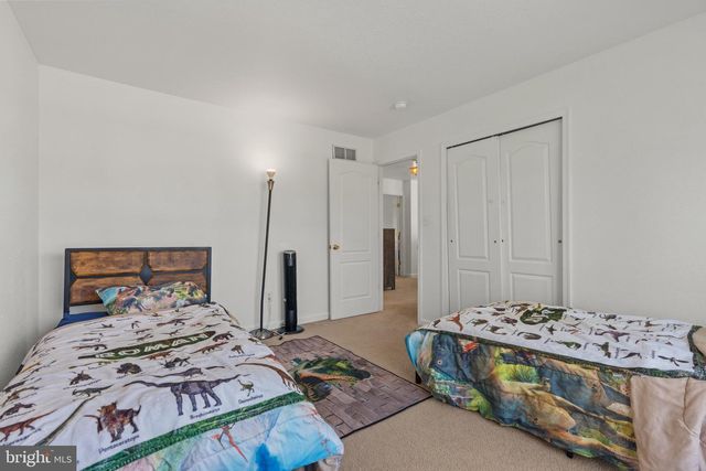 318 TOPAZ CIR, Dover, DE 19904