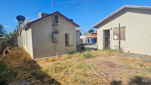 434 Francis Street, Bakersfield, CA 93308