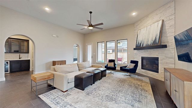 2829 Amesbury, The Colony, TX 75056