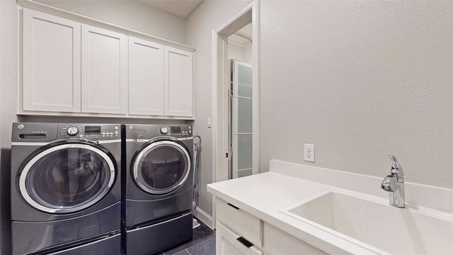 2829 Amesbury, The Colony, TX 75056