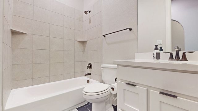 2829 Amesbury, The Colony, TX 75056