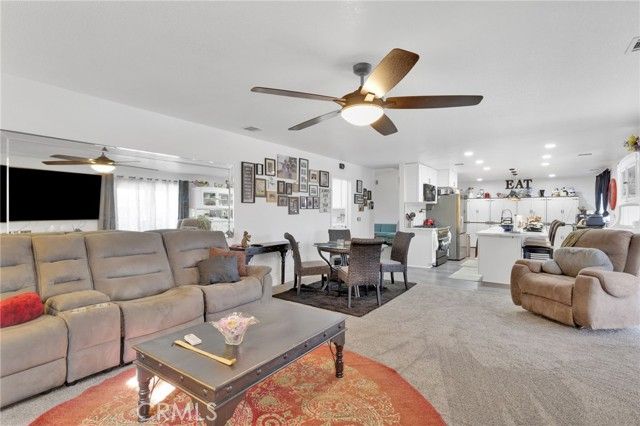 11679 Winterhawk Way, Apple Valley, CA 92308