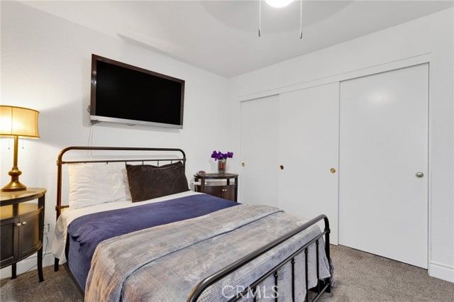 11679 Winterhawk Way, Apple Valley, CA 92308