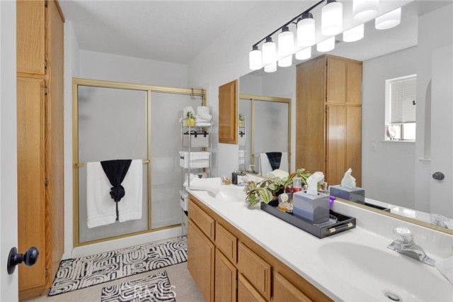 11679 Winterhawk Way, Apple Valley, CA 92308