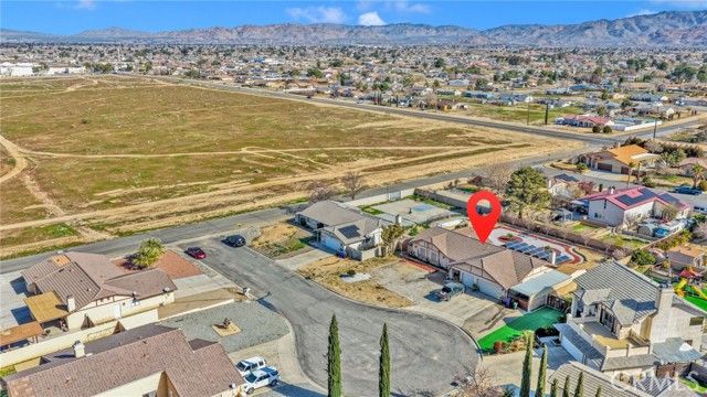 11679 Winterhawk Way, Apple Valley, CA 92308