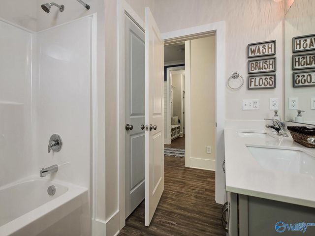 101 Berry Blossom Drive, Toney, AL 35773