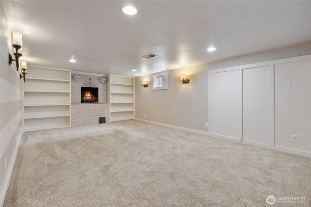 647 23rd Avenue, Longview, WA 98632