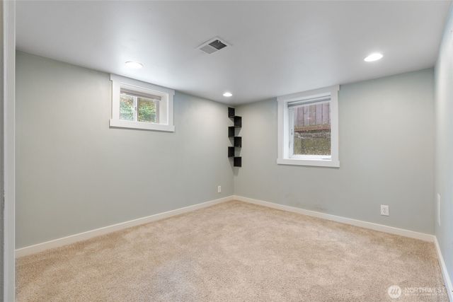 647 23rd Avenue, Longview, WA 98632