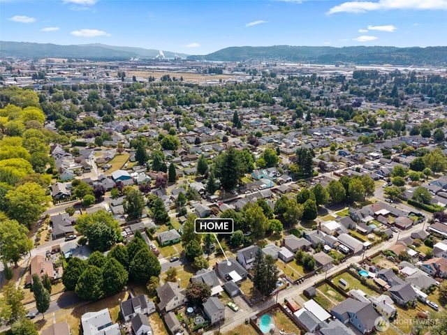 647 23rd Avenue, Longview, WA 98632