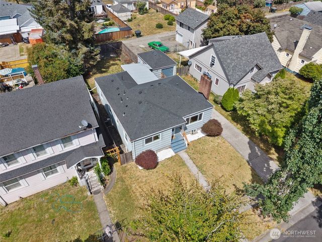 647 23rd Avenue, Longview, WA 98632