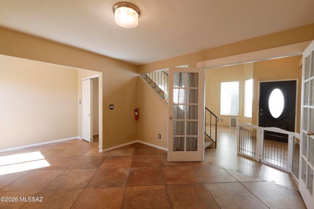 8612 N Siriga Way, Tucson, AZ 85742